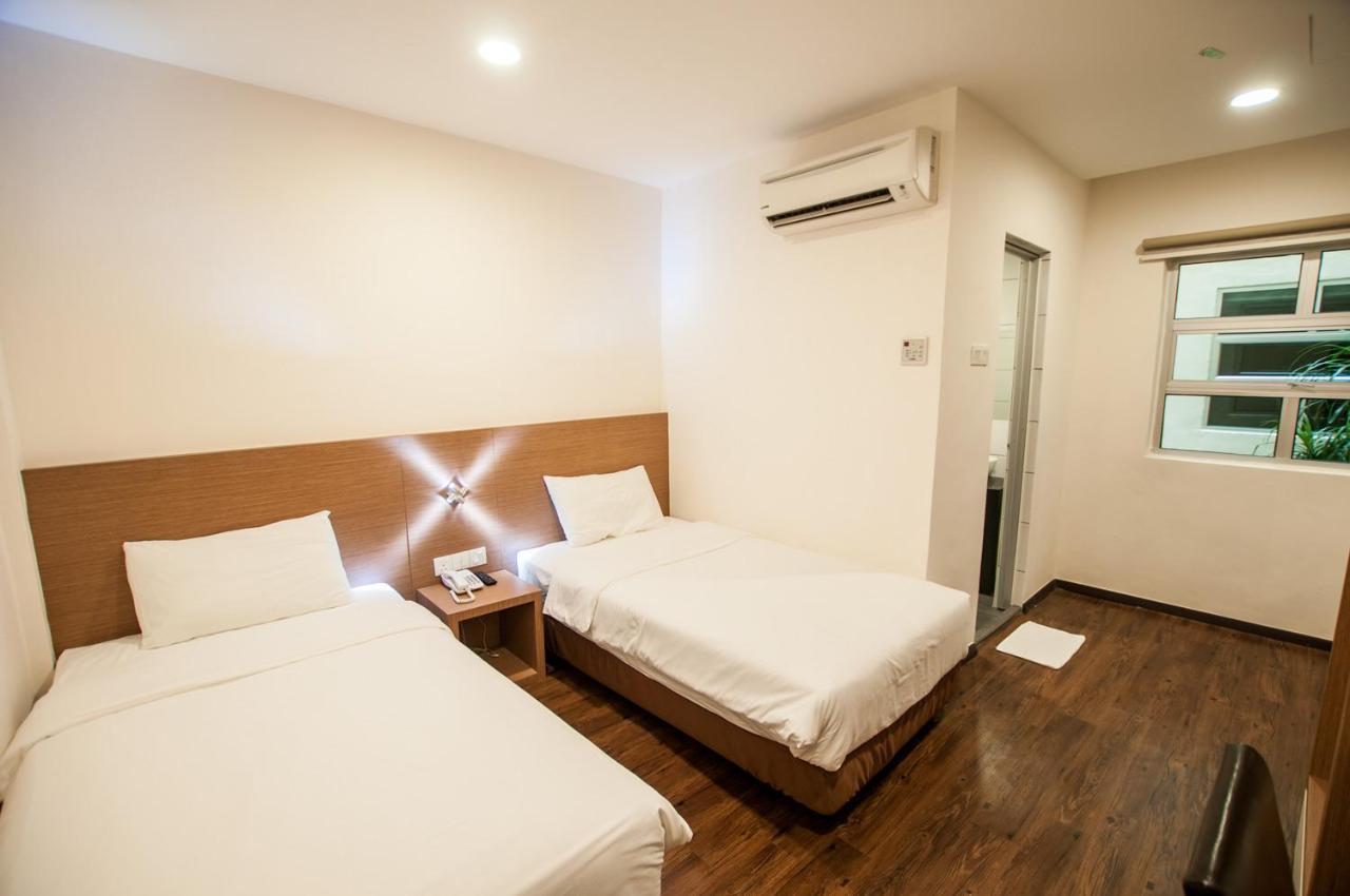 Nagoya Inn Hotel Kuah Ngoại thất bức ảnh