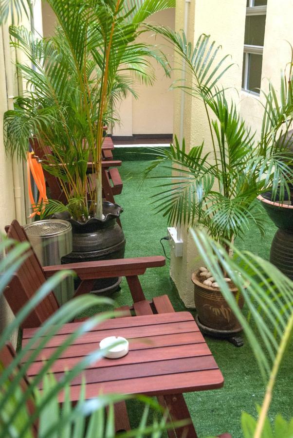 Nagoya Inn Hotel Kuah Ngoại thất bức ảnh