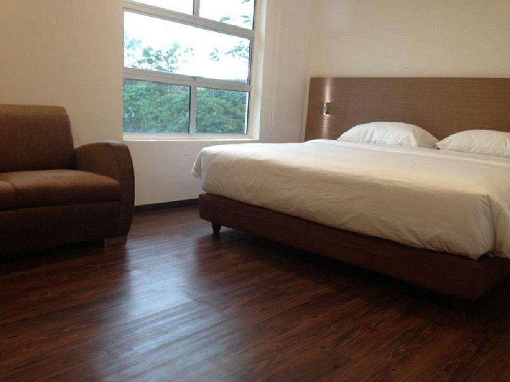Nagoya Inn Hotel Kuah Ngoại thất bức ảnh