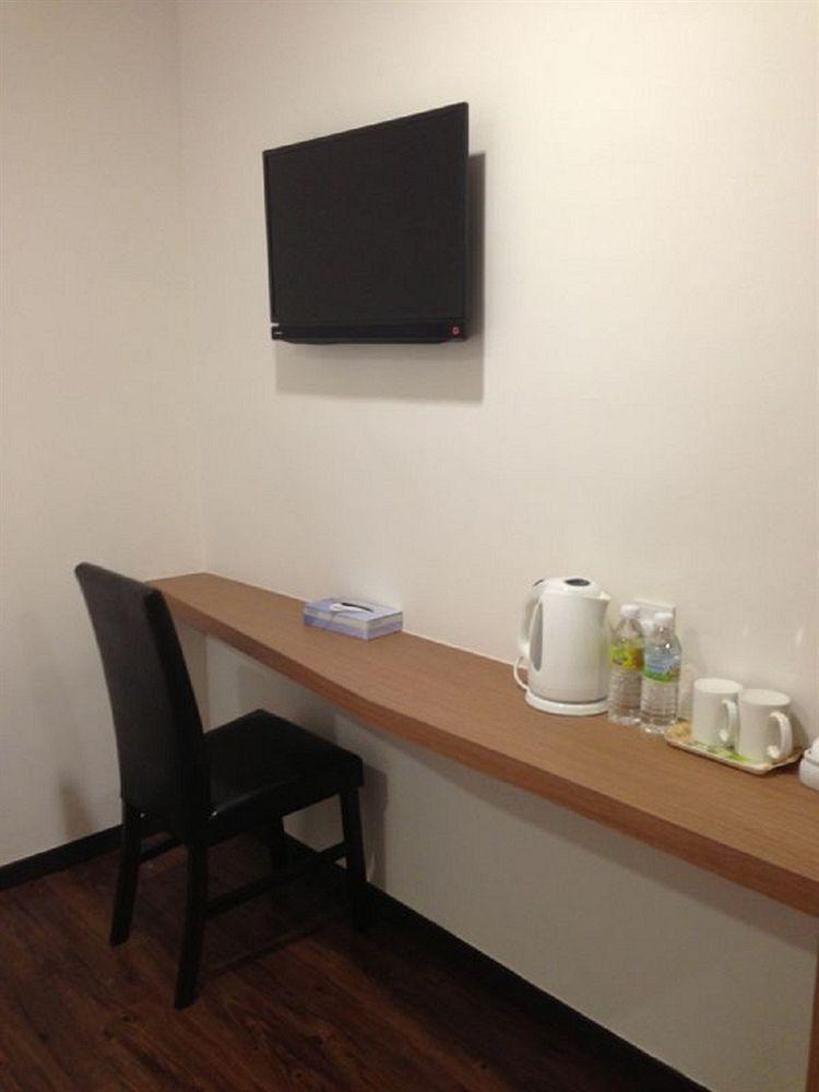 Nagoya Inn Hotel Kuah Ngoại thất bức ảnh